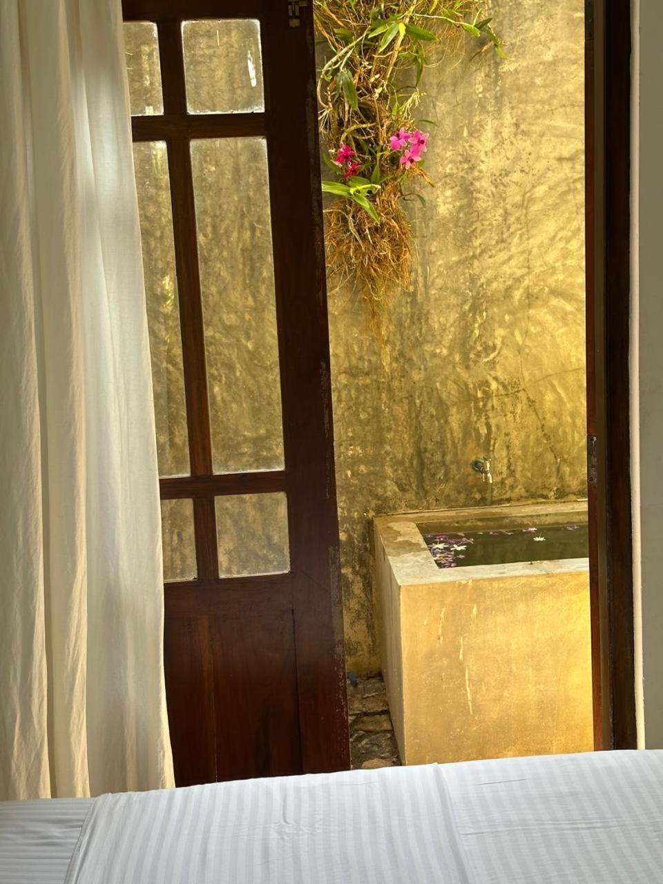 Amour At Turtle Beach Tangalle Exterior photo