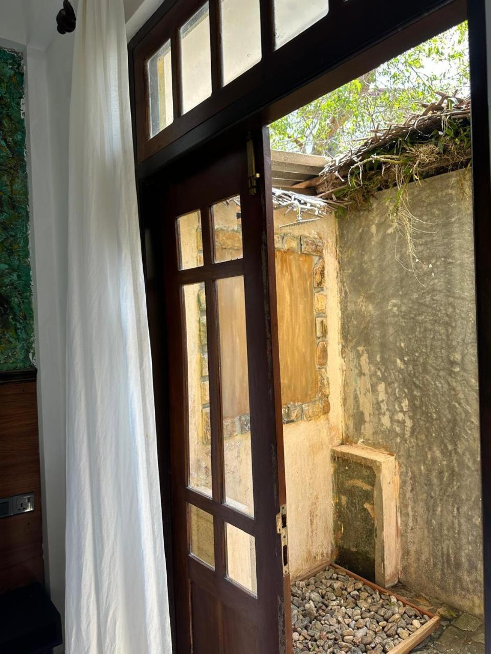 Amour At Turtle Beach Tangalle Exterior photo